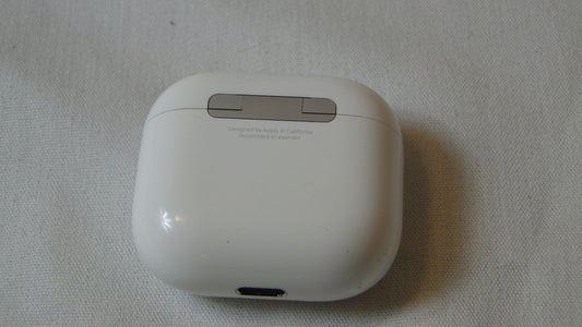 Apple Airpods 4th Generation