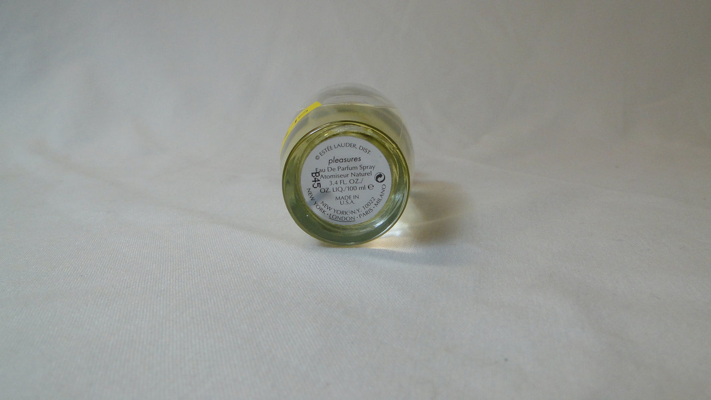 Pleasures by Estee Lauder Eau de Parfum