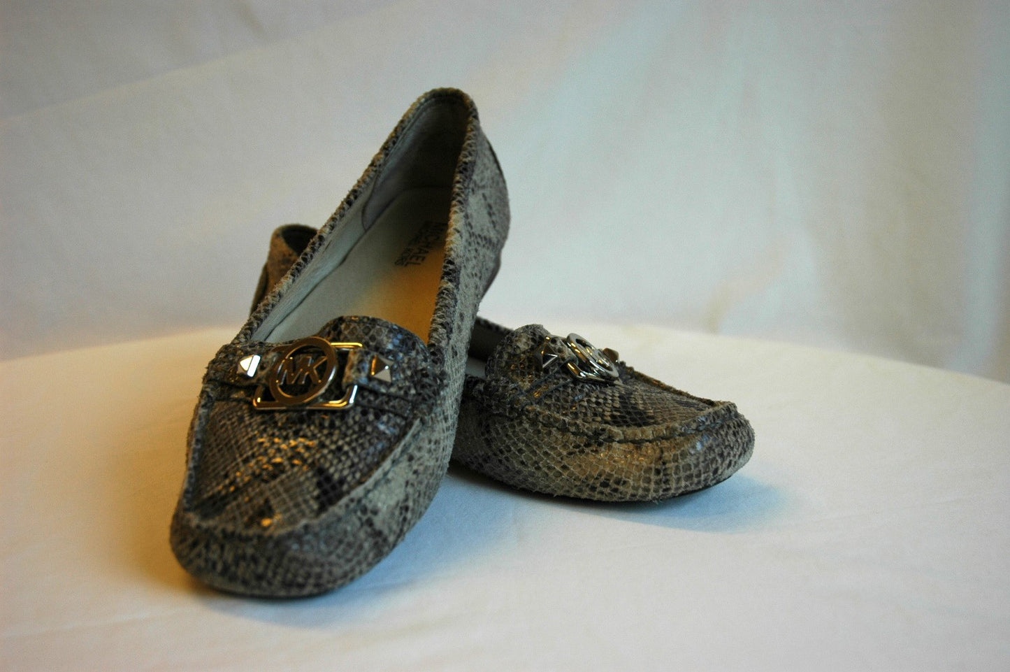 Faux Snakeskin Slip-on Flats