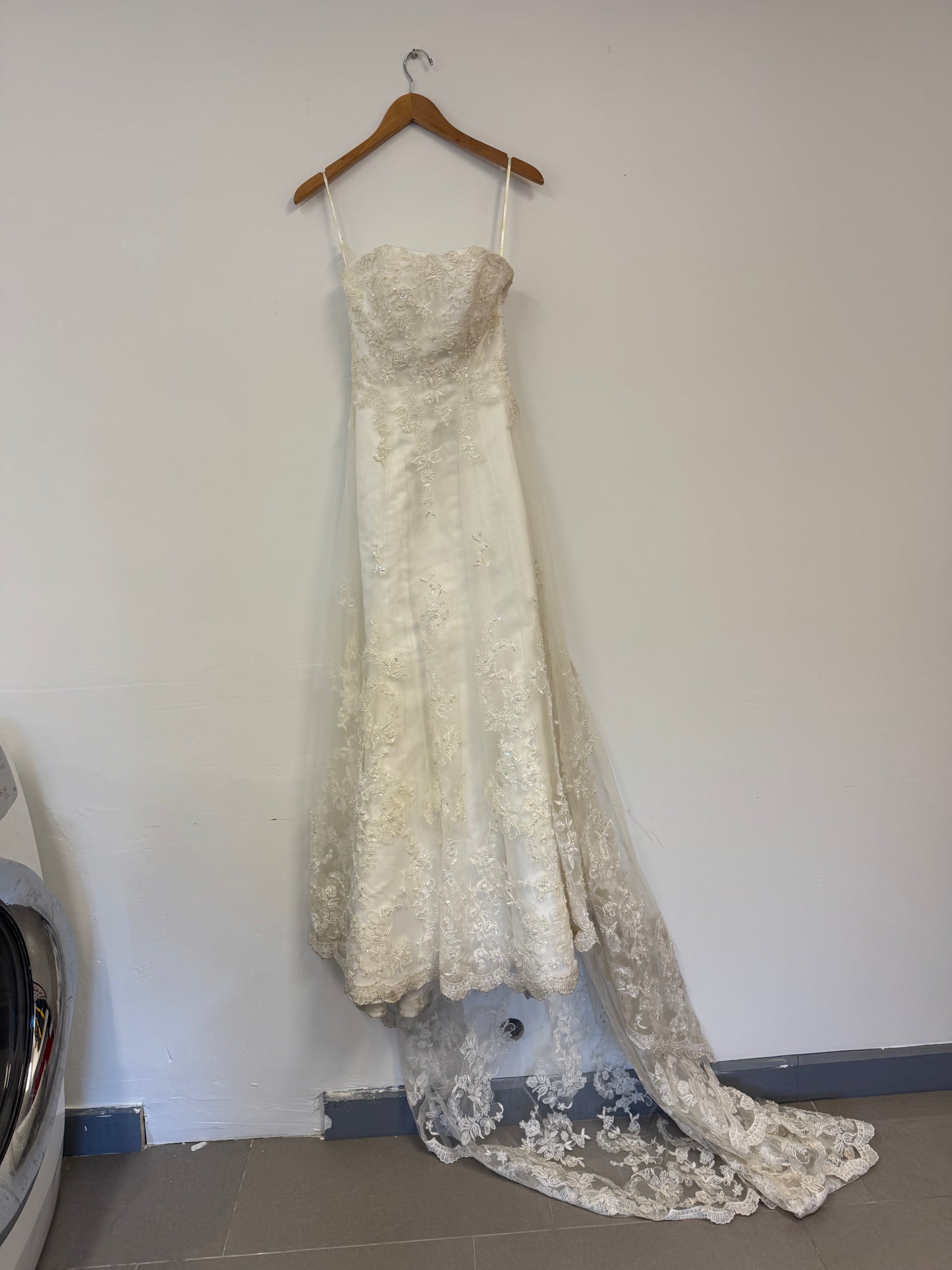 Dineh's Collection Strapless Wedding Dress