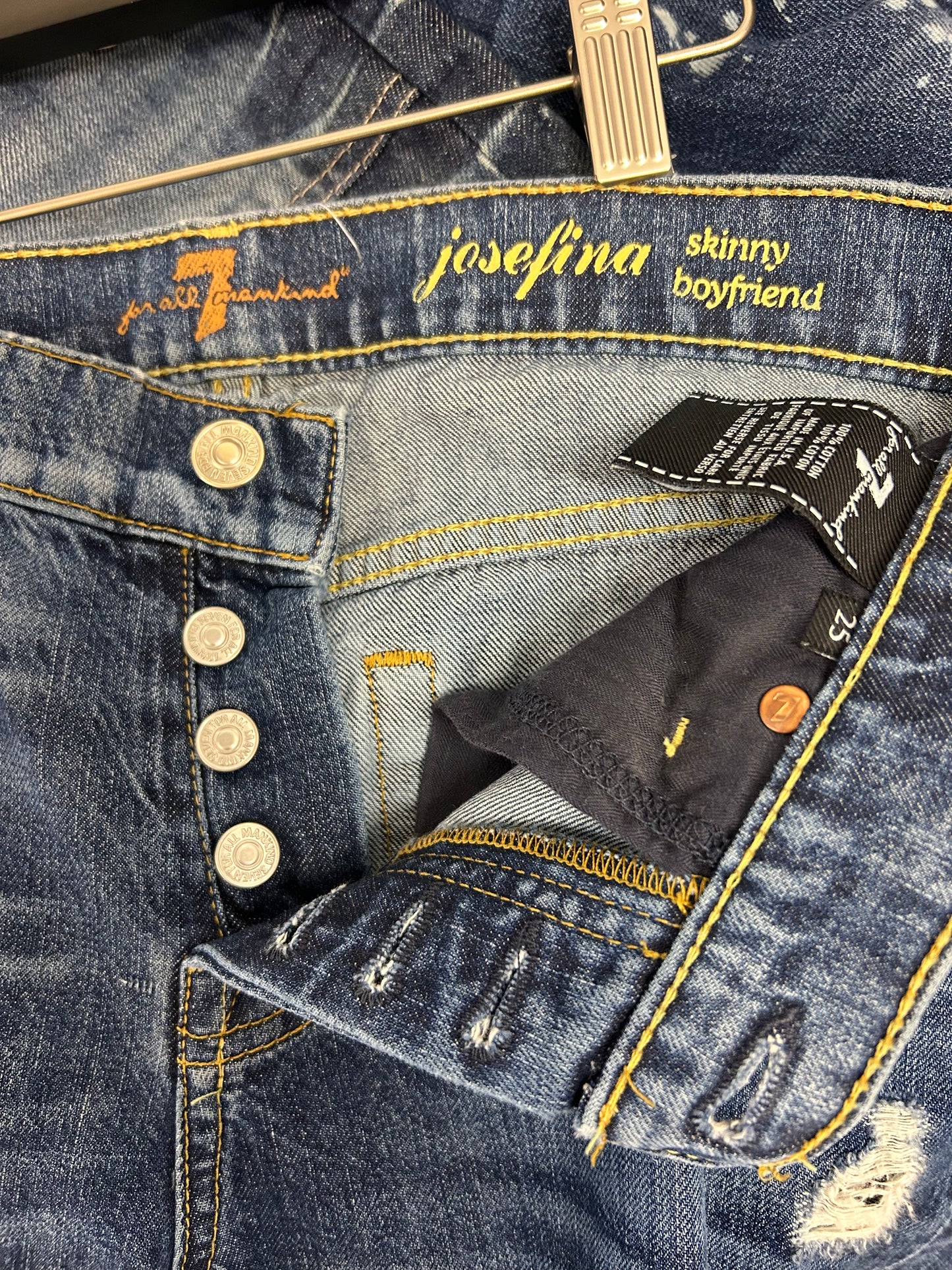 7 For All Mankind Josefina Skinny Boyfriend Jeans Size 25