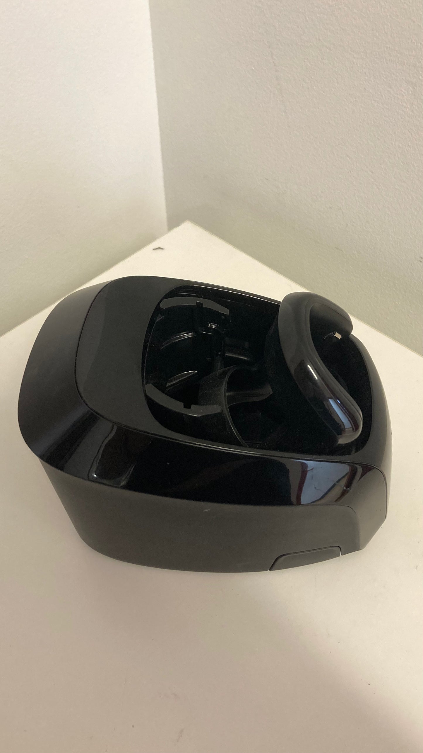 Clean and Charge 4 Shaver Cleaning System