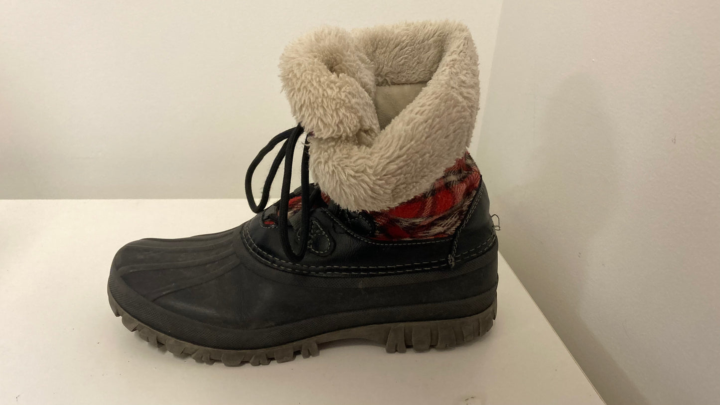 Plaid Patterned Winter Boots