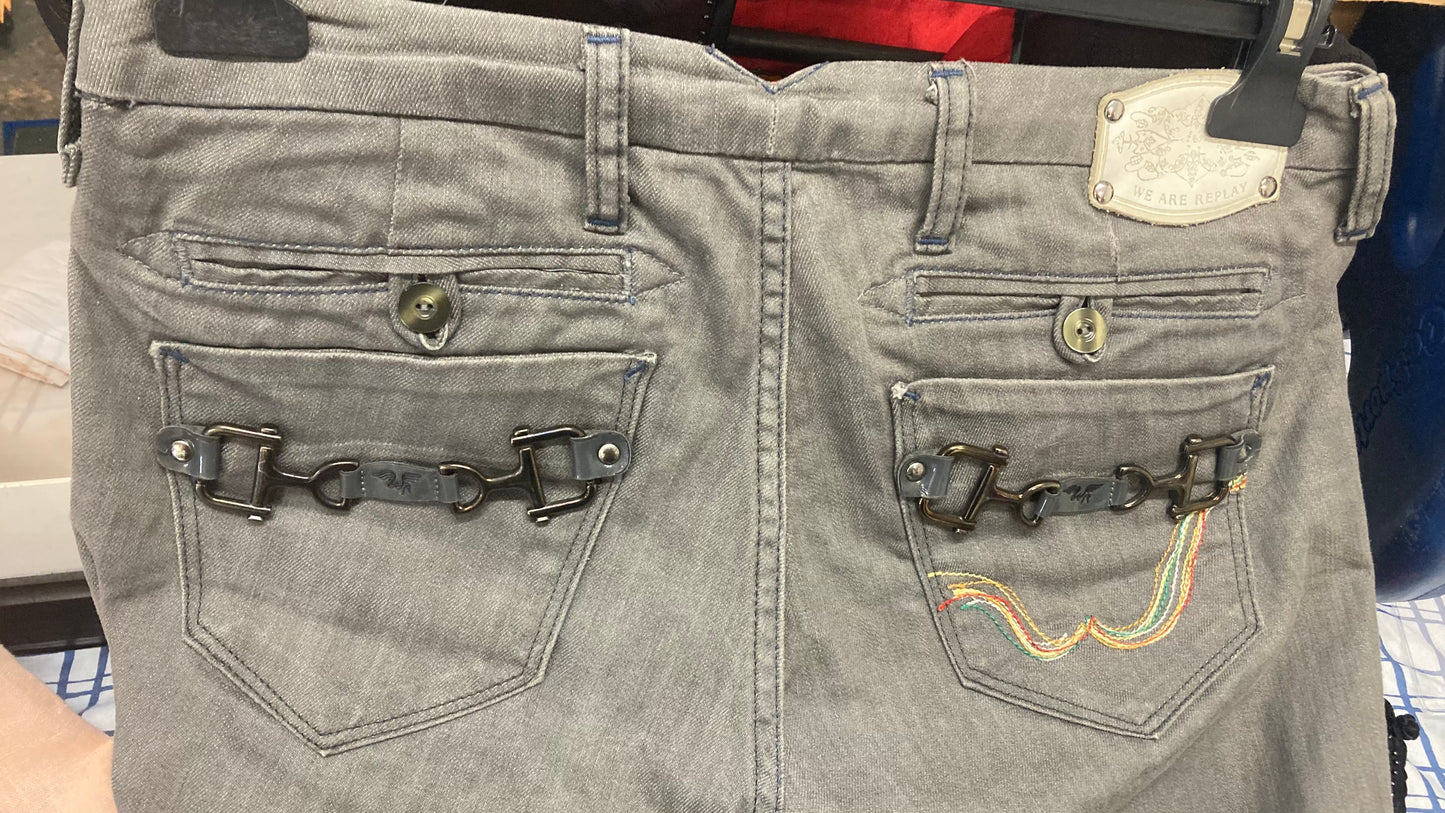 Grey Jeans With Back Pocket Detailing