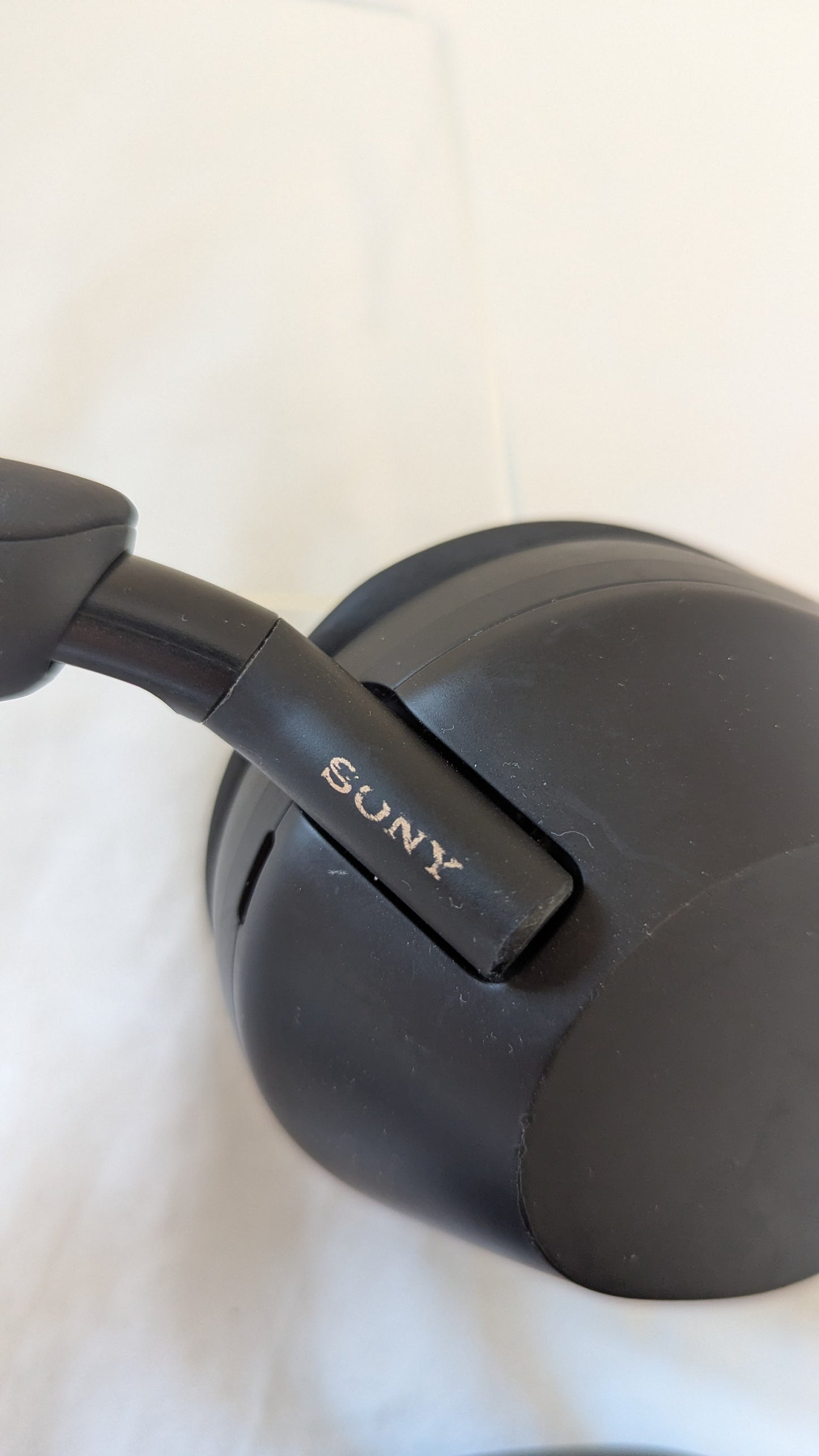 Sony WH-1000XM5 Wireless Noise Canceling Headphones