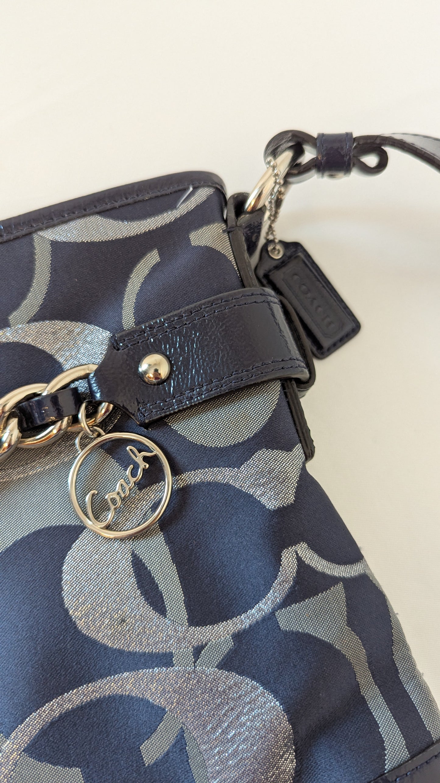 Coach Signature Crossbody Bag Black/Silver