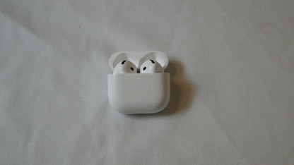 Apple Airpods 4th Generation