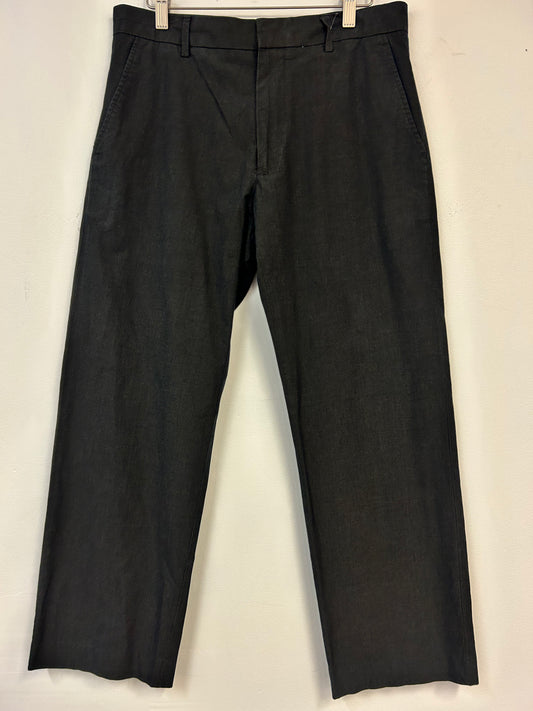 Banana Republic Men’s Dark Gray Cotton Trousers Size 32/30