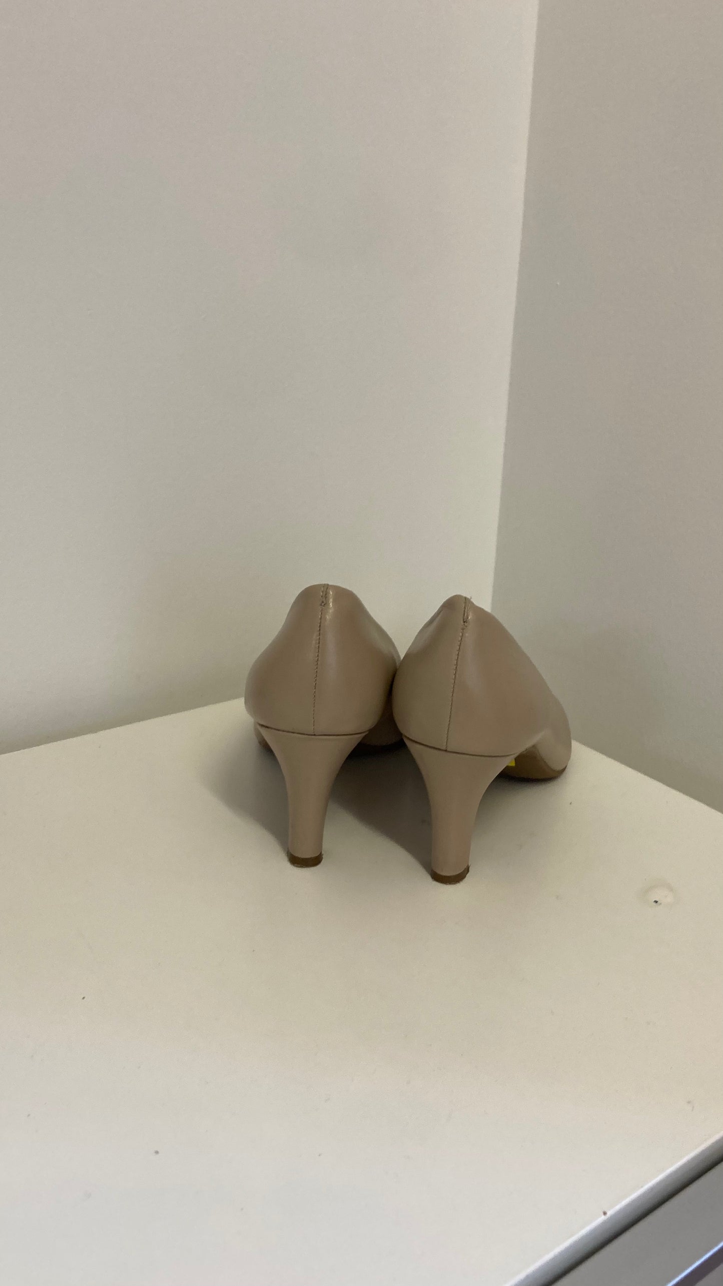 Nude Kitten Heel