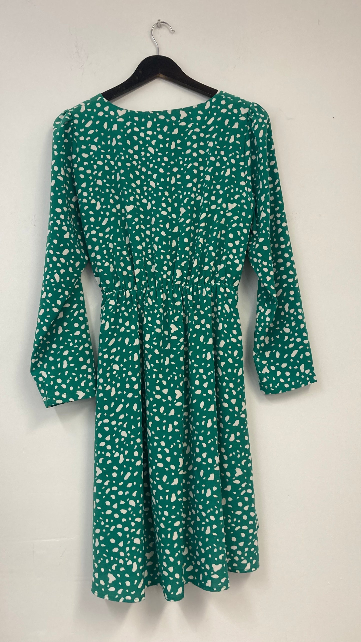 New Green Patterned Long Sleeve Wrap Dress
