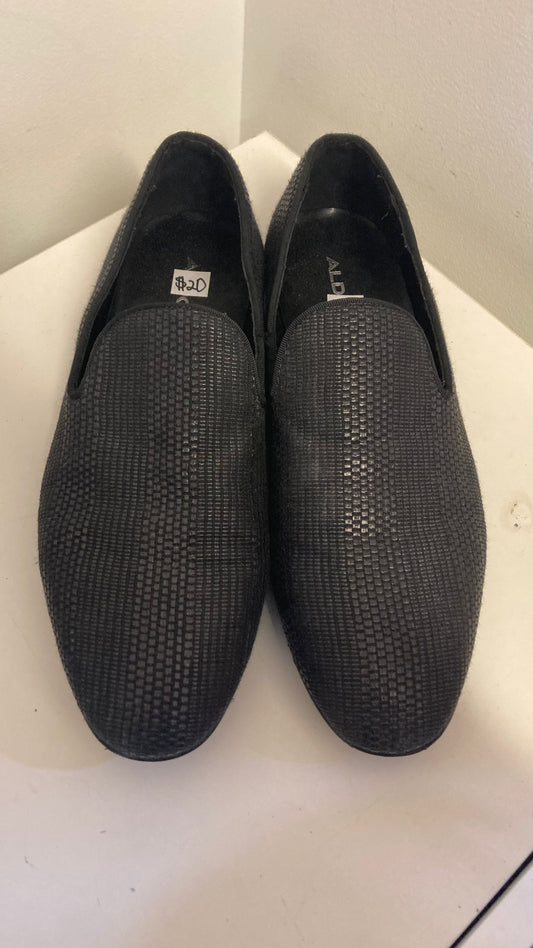 Navy Blue Slip On Men's Dress Shoes