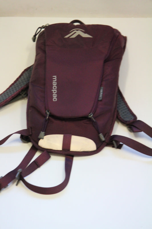 MacPac Hydration Back Pack