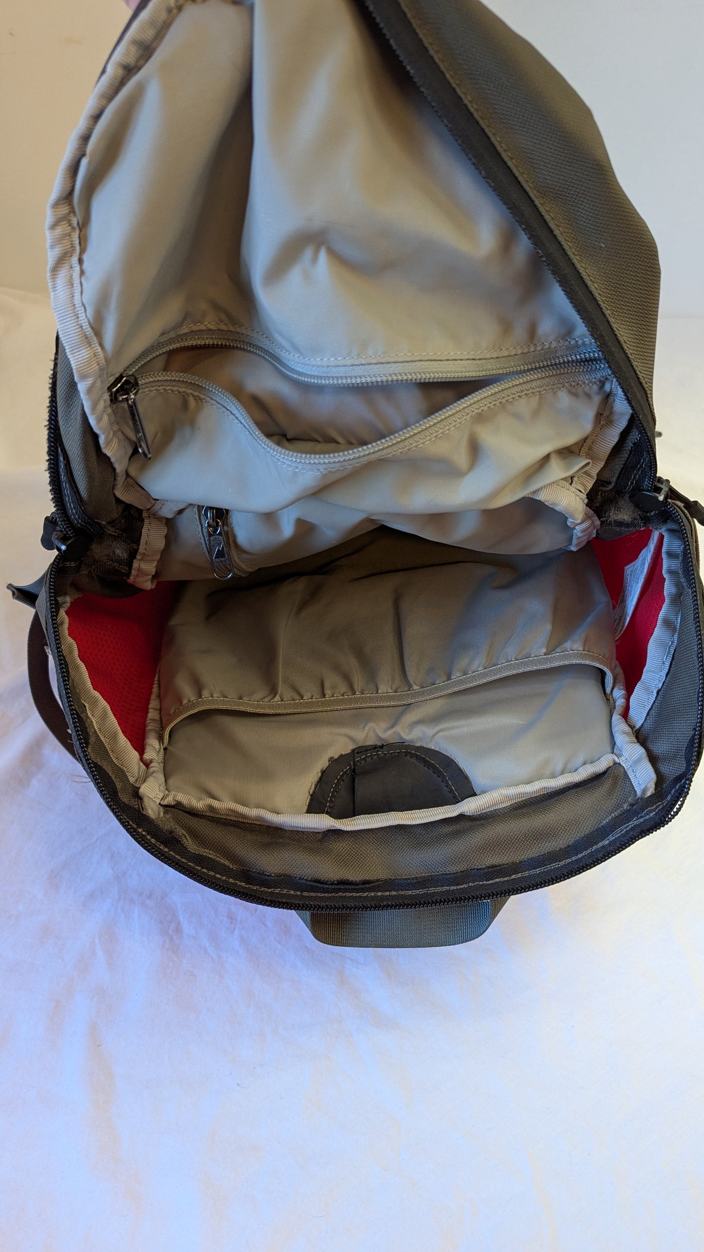 MEC Mountain Equipment Co-op Red Grey Backpack