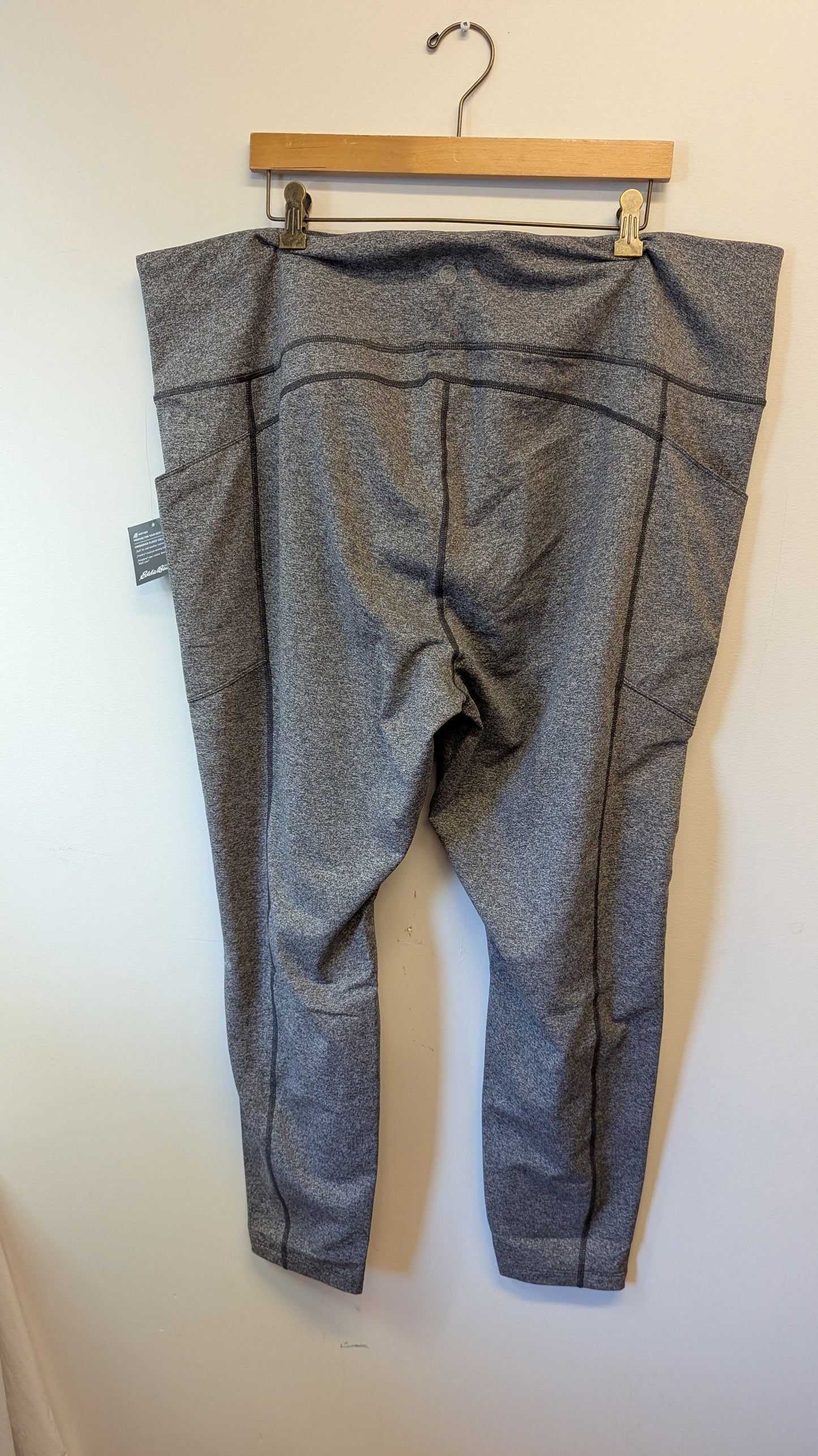 Eddie Bauer Women's 2X and 3X Active Leggings NWT