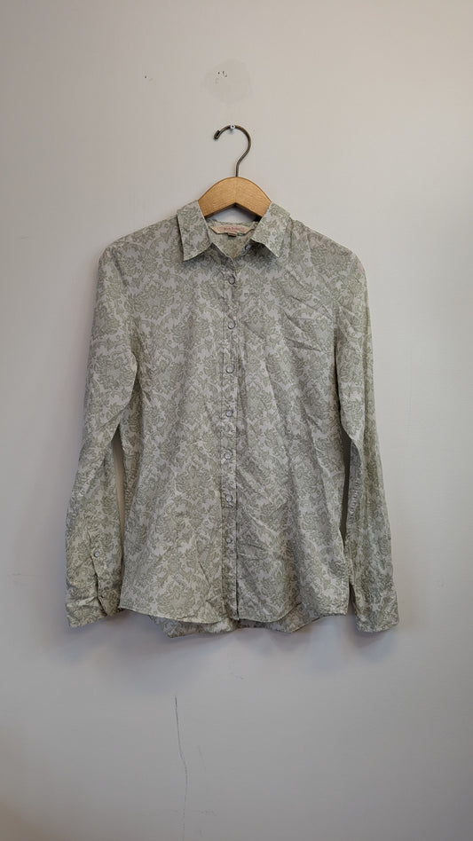 Brooks Brothers Size 8 Damask Print Button Down Shirt