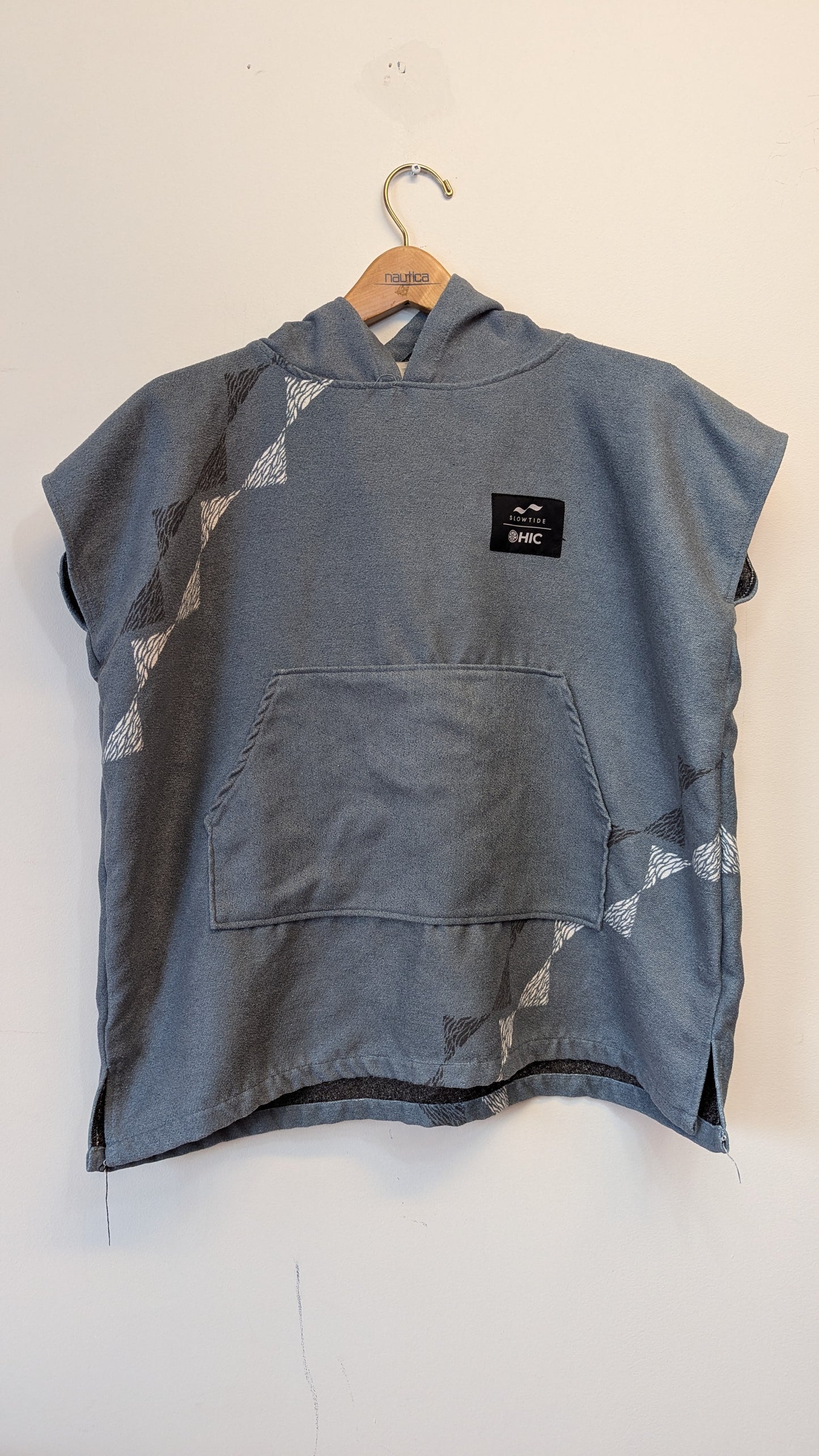 Slowtide x HIC Kids Microfiber Changing Poncho