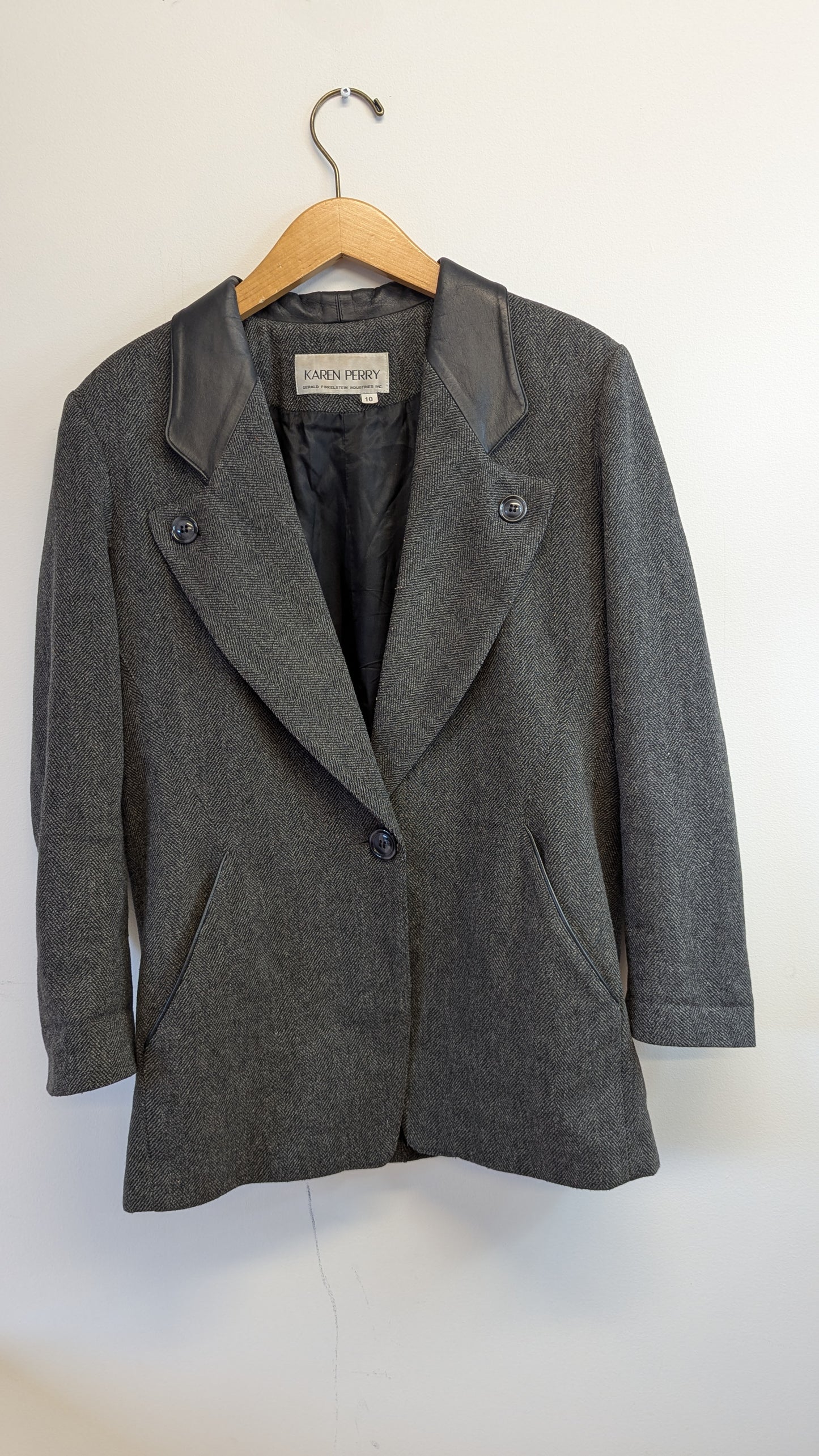 Karen Perry Herringbone Blazer with Leather Collar Sz 10