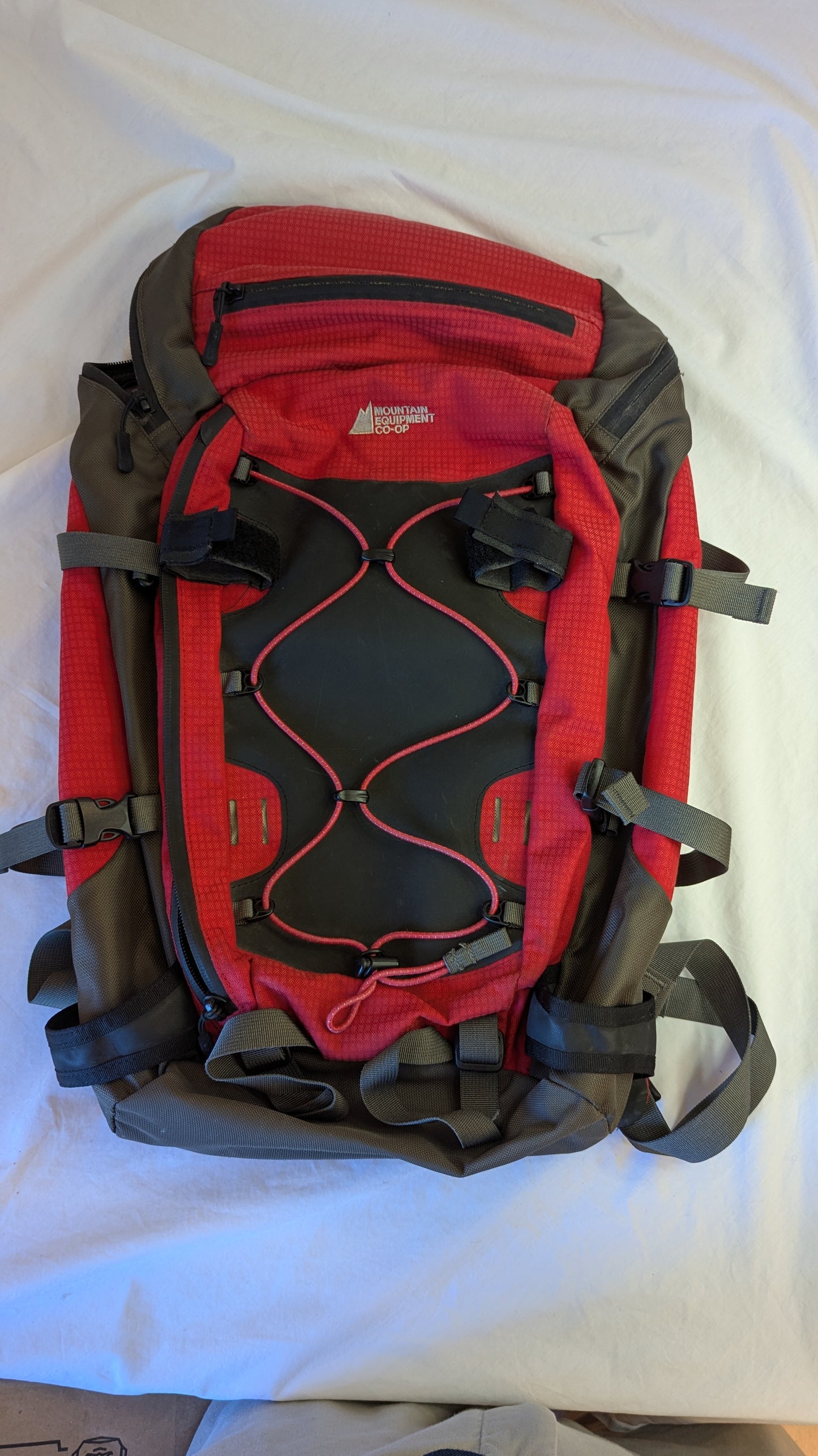 MEC Mountain Equipment Co-op Red Grey Backpack