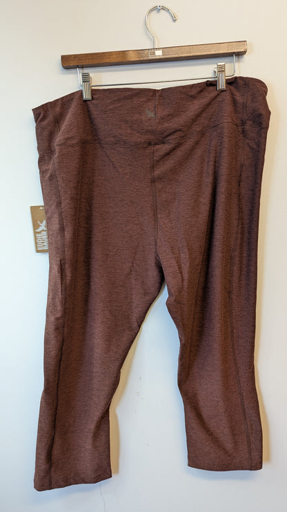 Eddie Bauer WT Train Ascent Capris Women's T2XL burgundy New
