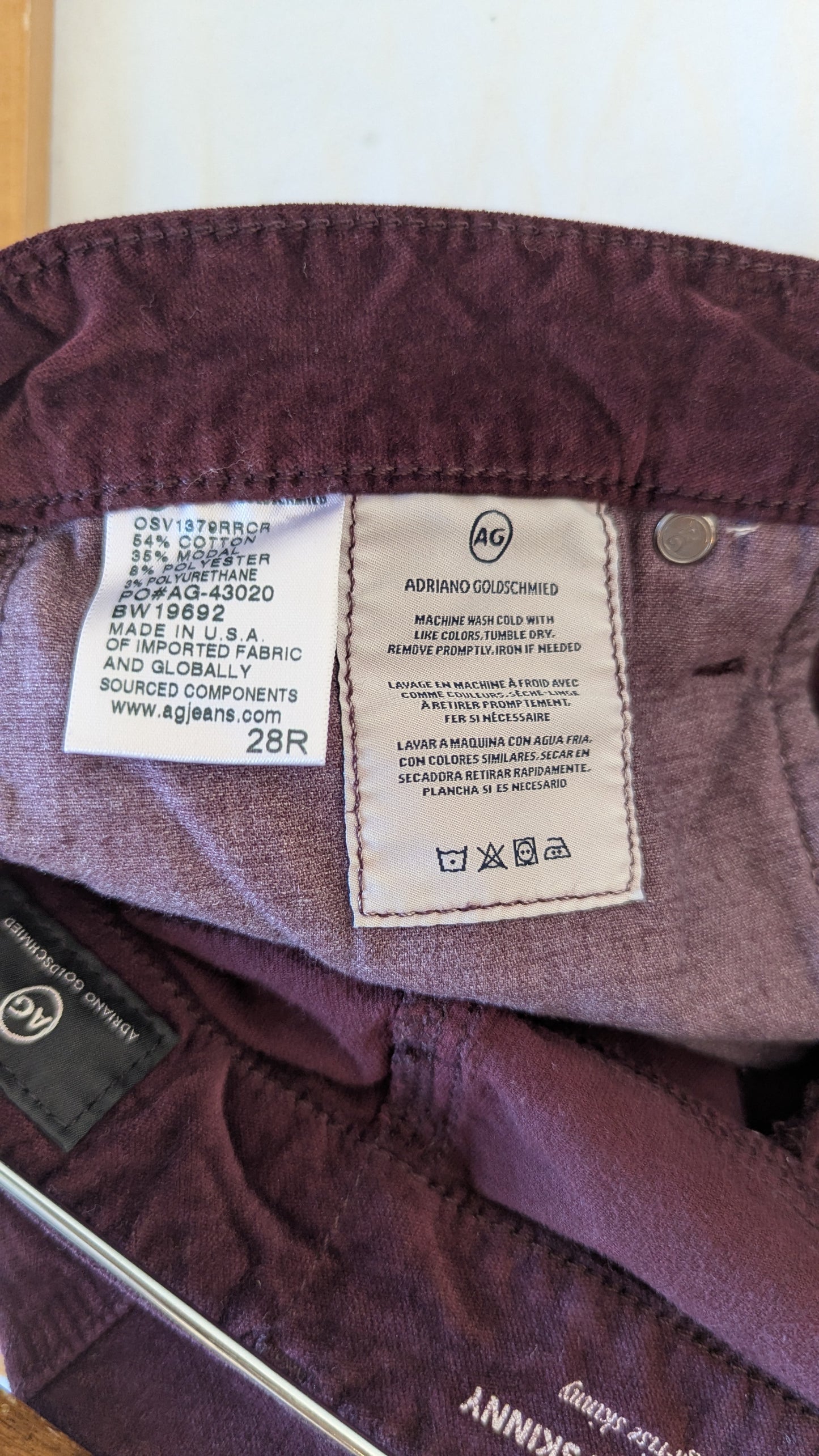 AG Adriano Goldschmied The Farrah Skinny Corduroy Pants Size 28R