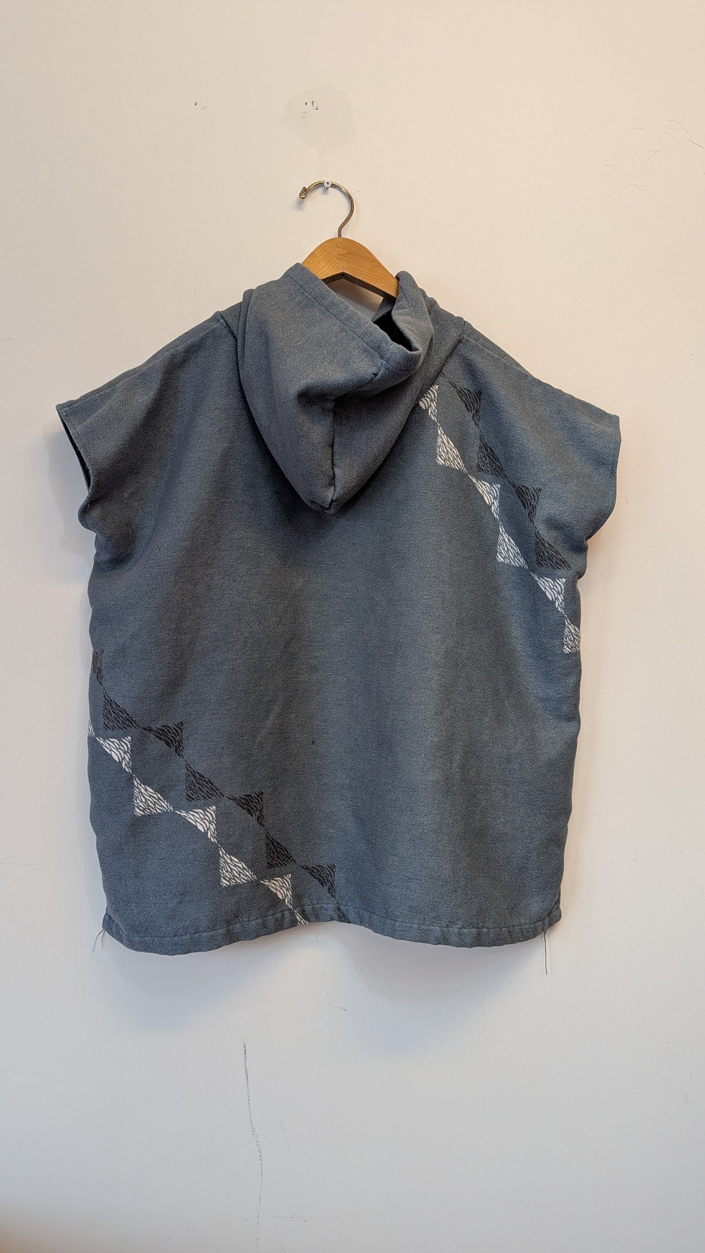 Slowtide x HIC Kids Microfiber Changing Poncho