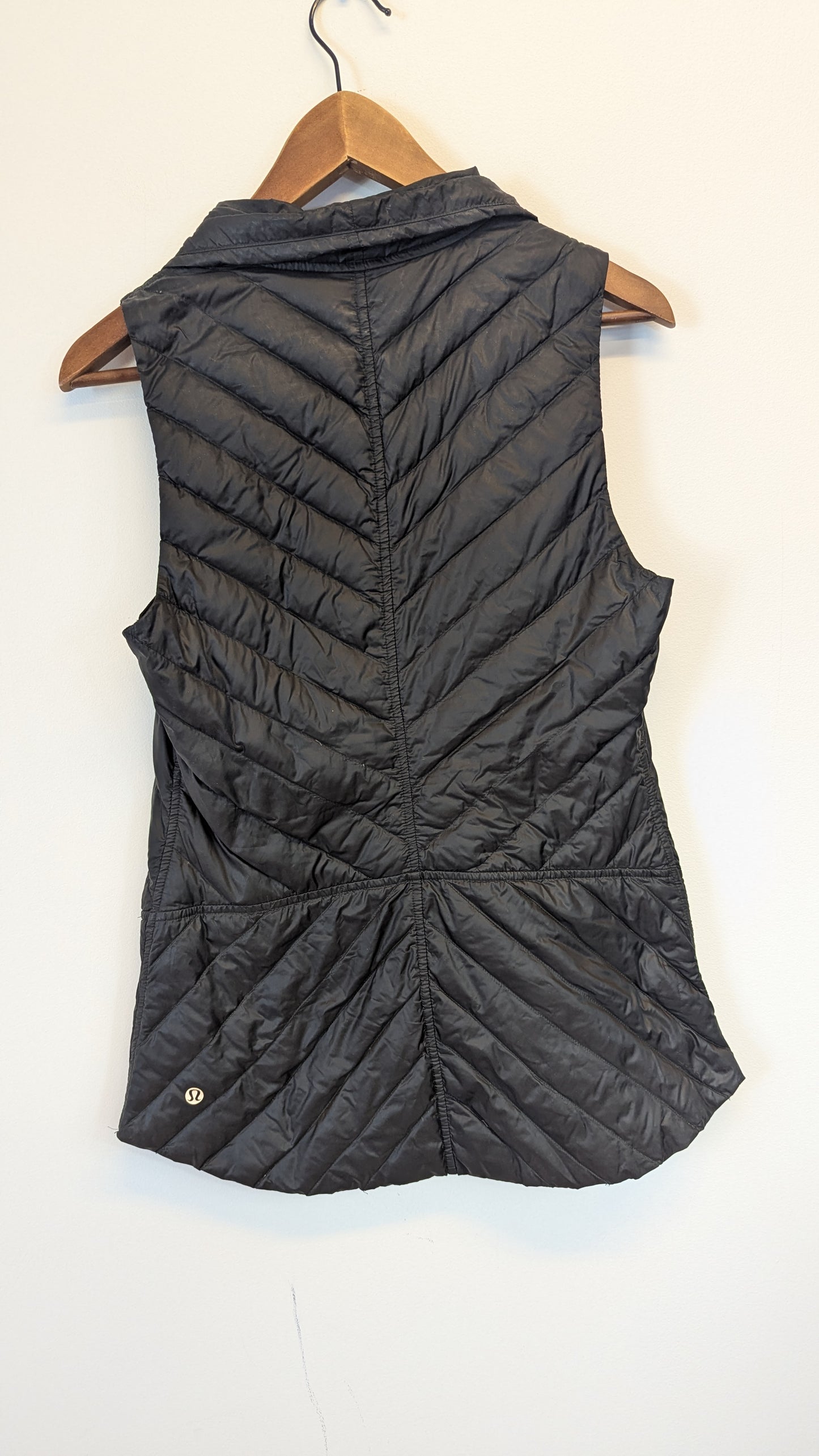 Lululemon Down For It All Vest Size 6