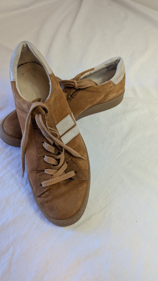 Paul Green Brown Suede Sneakers