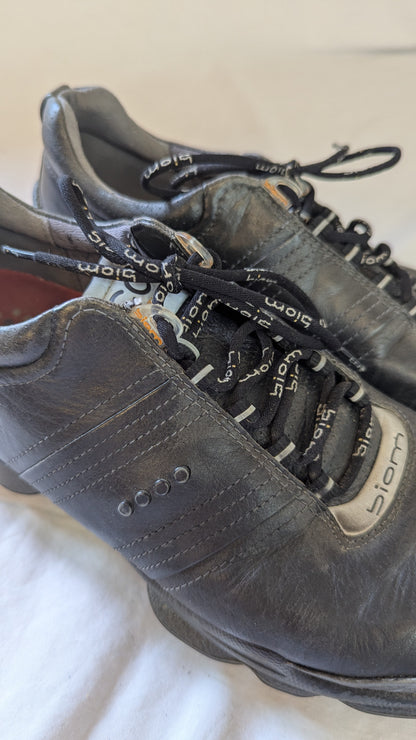 ECCO Biom Leather Walking Shoes