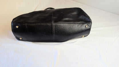 Betsey Johnson black handbag w gold chain detail