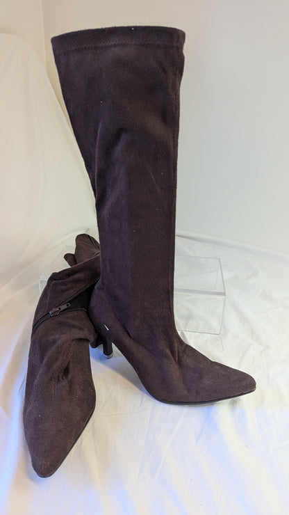 Splash Fashion Footwear Tan Suede Knee High Boots Size 7 1/2
